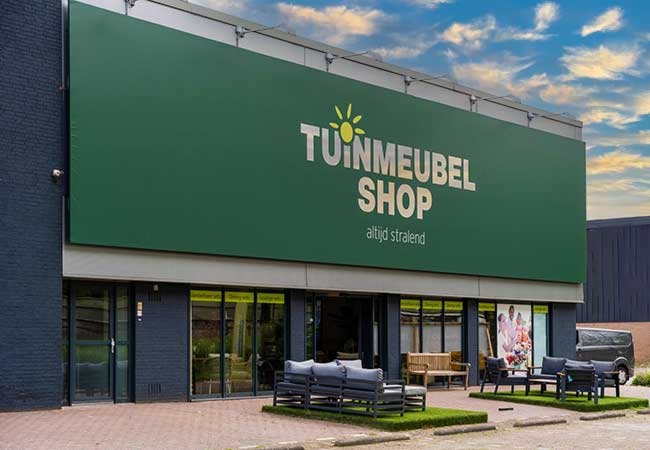 Tuinmeubelshop voorzijde 1